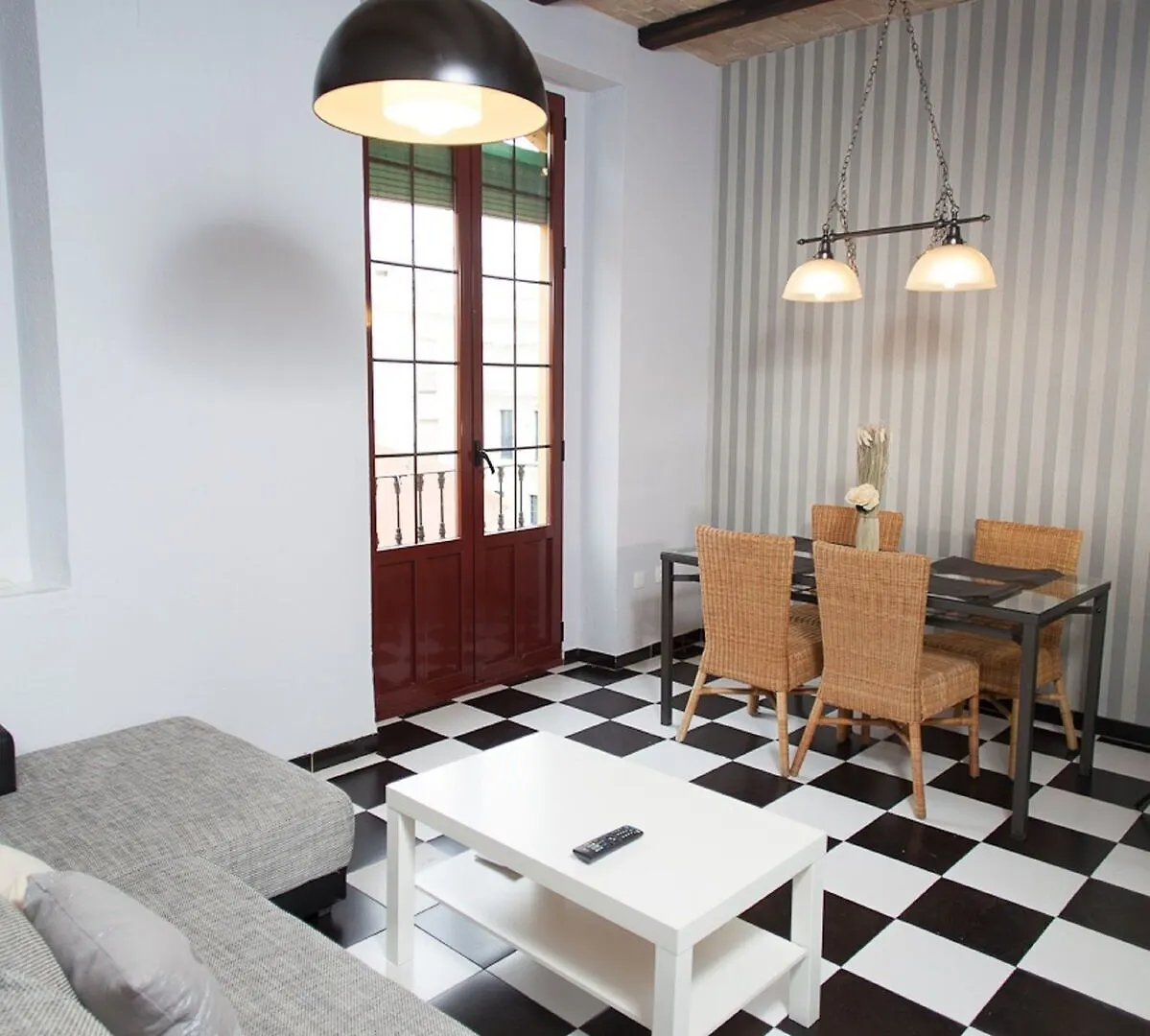 Appartement Puerta Maestranza Apartaments Sevilla Spanje